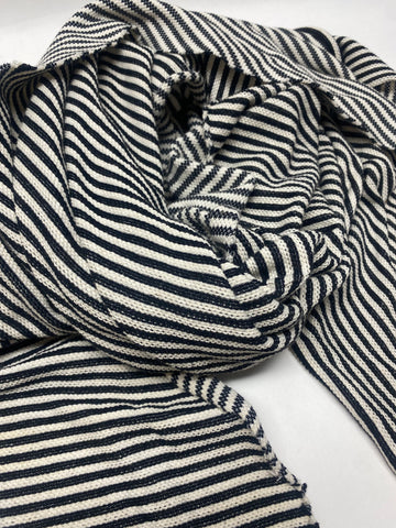 Maine Thin Stripe Triangle